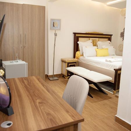 Residence Le Sommet - Chambre Versace Douala Extérieur photo