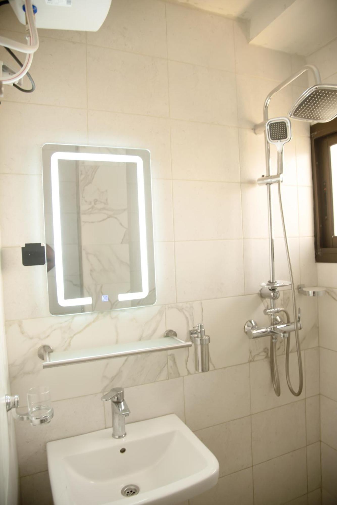 Residence Le Sommet - Chambre Versace Douala Extérieur photo